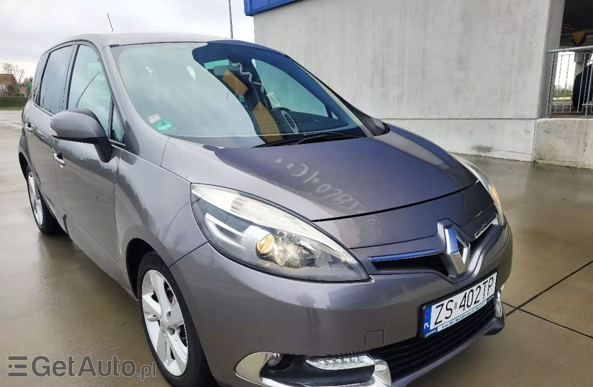 RENAULT Scenic 