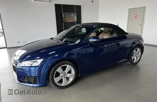 AUDI TT 