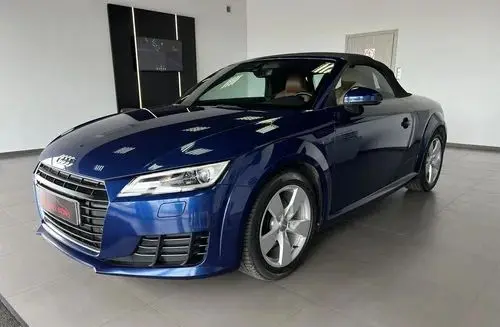 AUDI TT 