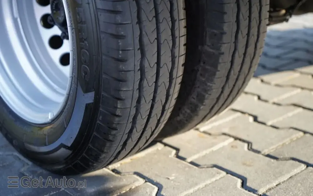 MERCEDES-BENZ SPRINTER / SKRZYNIOWY 4.4 m / MANUAL / BLIŹNIAK 