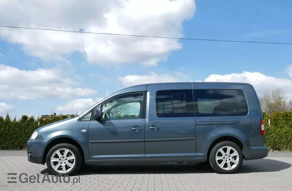 VOLKSWAGEN Caddy 