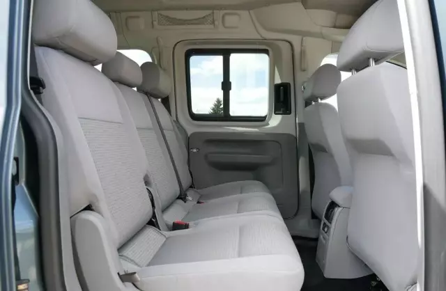 VOLKSWAGEN Caddy 