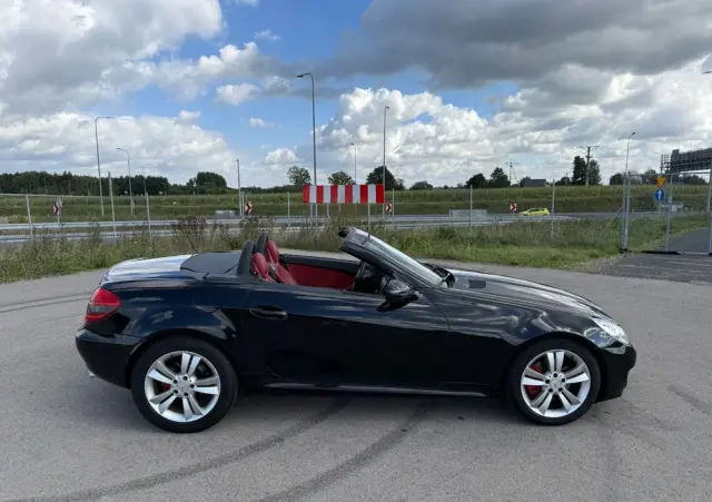 MERCEDES-BENZ SLK 280 7G-TRONIC