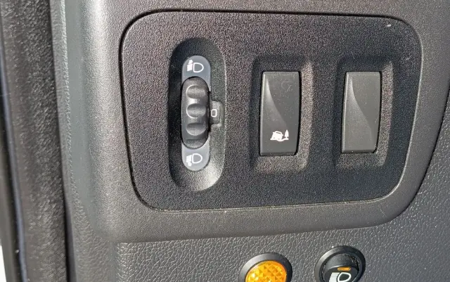 RENAULT Master III Mroźnia 