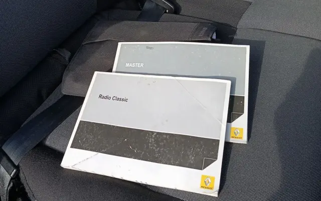 RENAULT Master III Mroźnia 