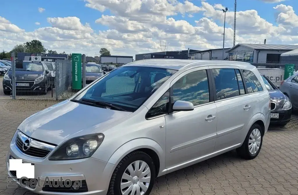 OPEL Zafira 