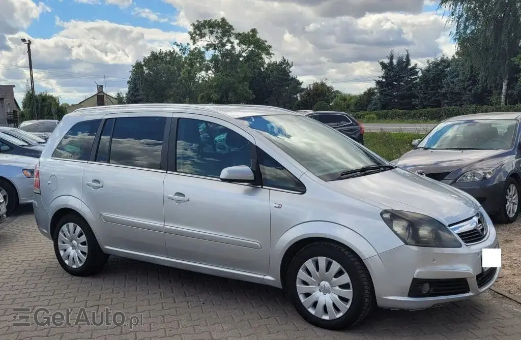OPEL Zafira 