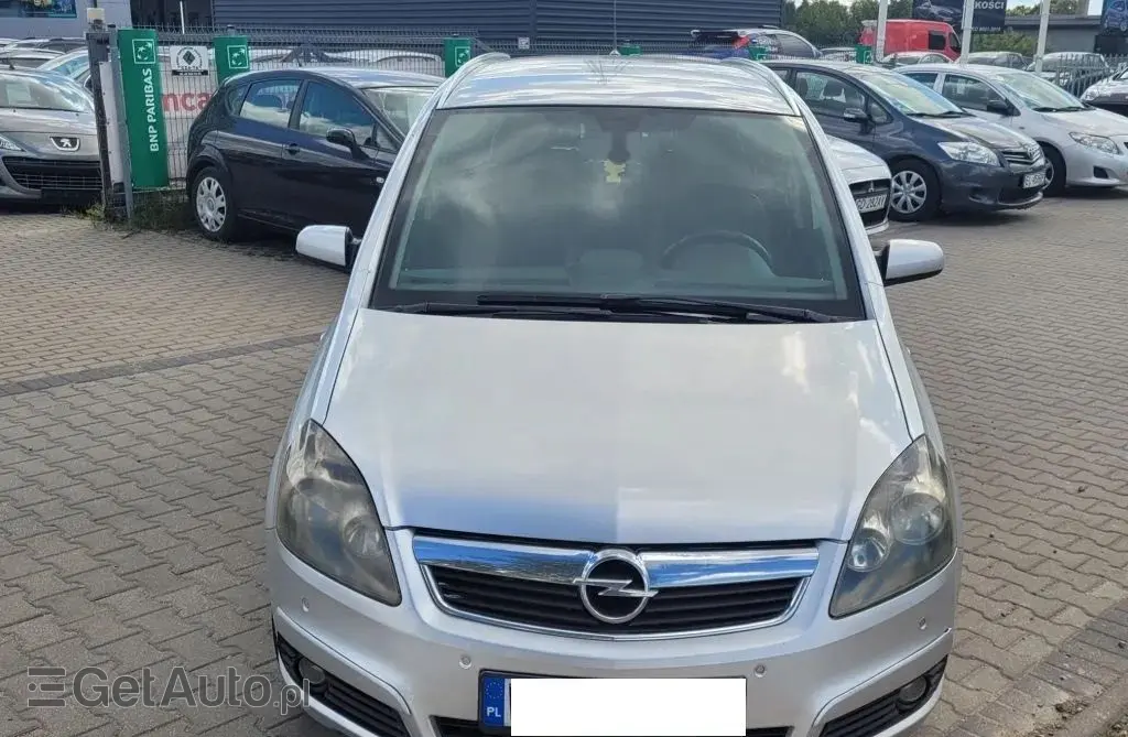 OPEL Zafira 