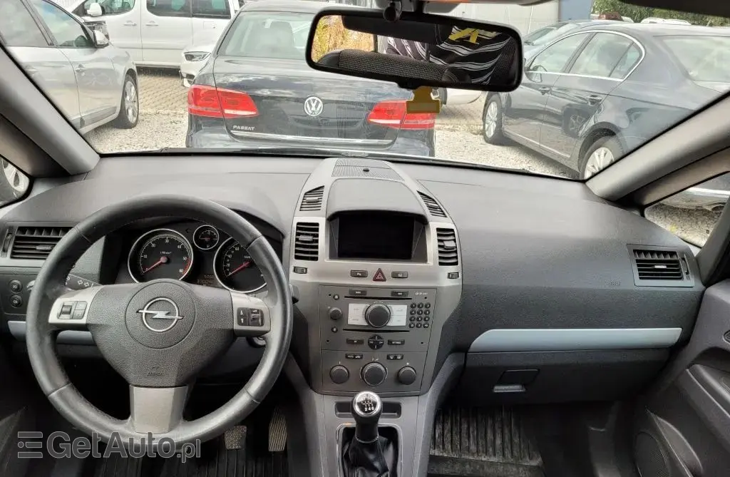 OPEL Zafira 
