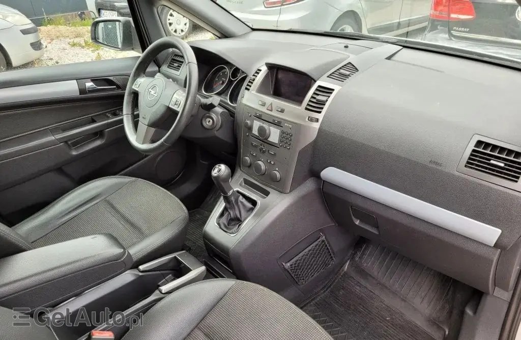 OPEL Zafira 