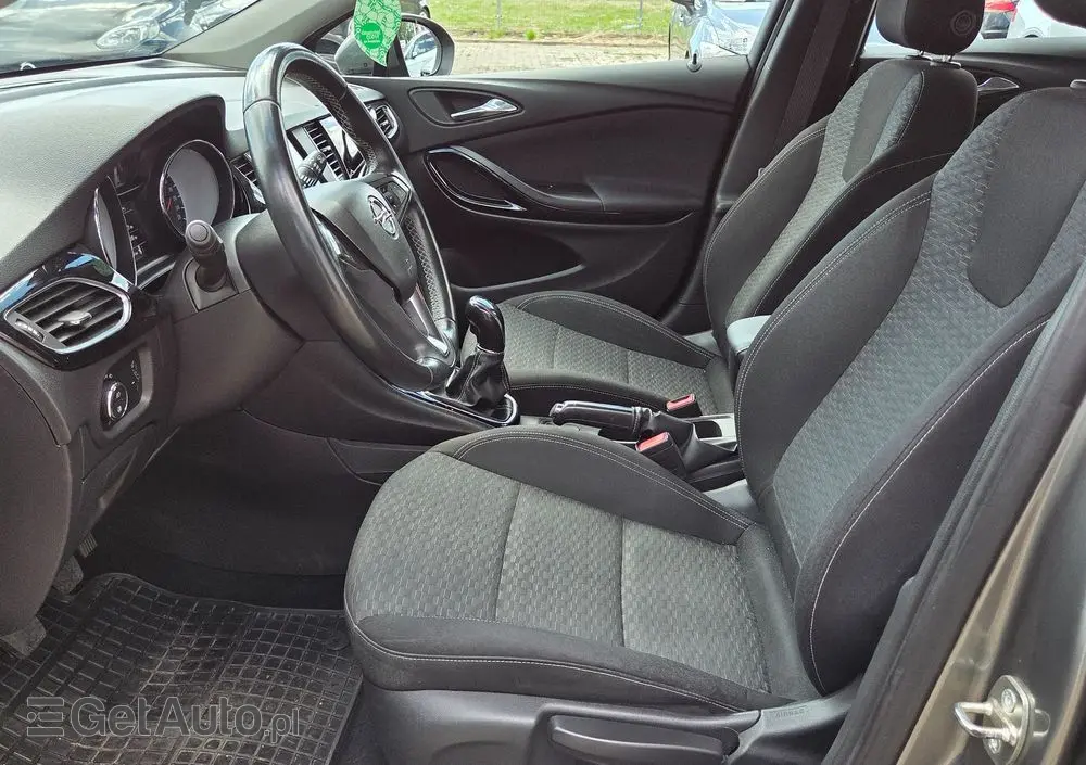 OPEL Astra V 1.6 CDTI Dynamic