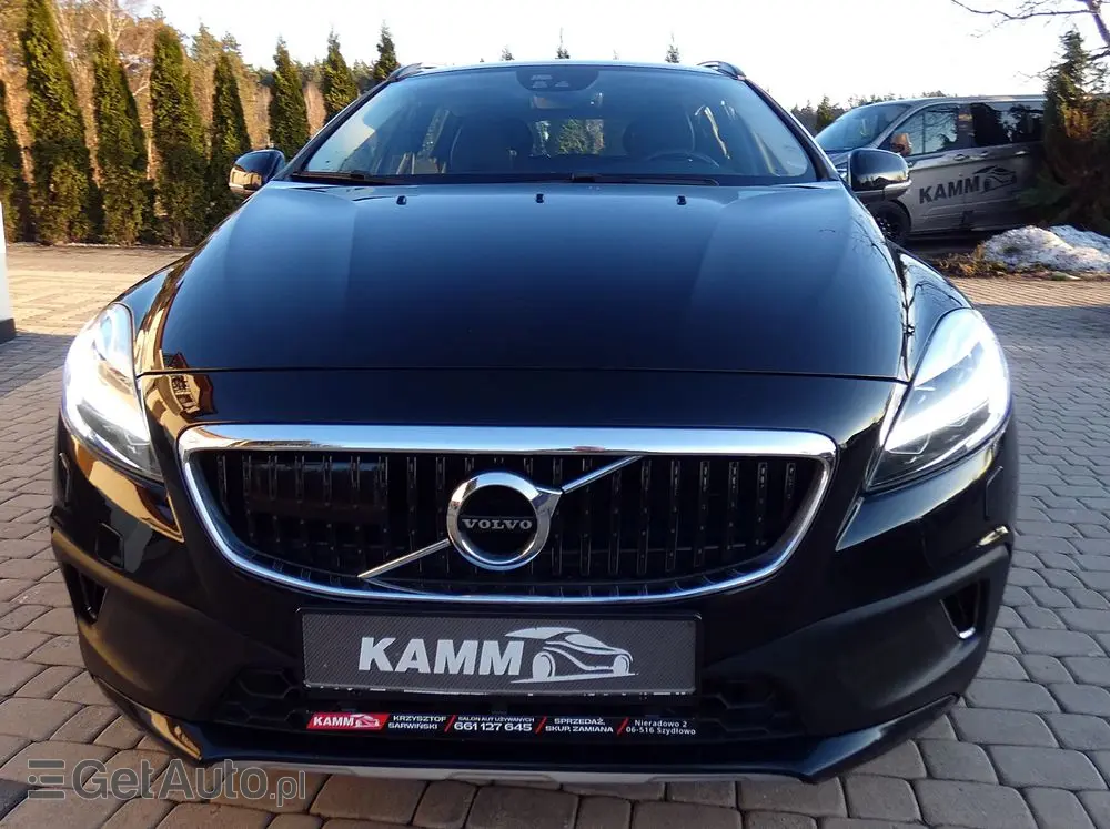 VOLVO V40 D3 Drive-E Summum
