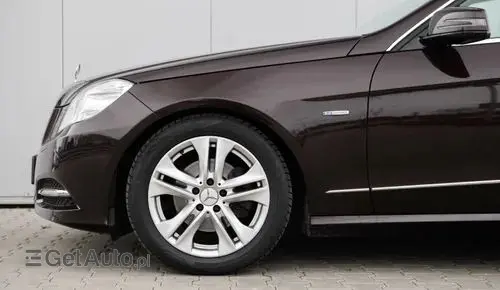 MERCEDES-BENZ Klasa E 