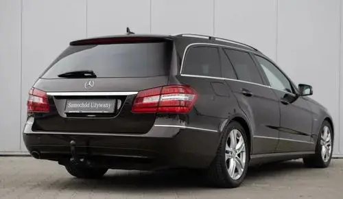 MERCEDES-BENZ Klasa E 