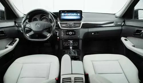 MERCEDES-BENZ Klasa E 