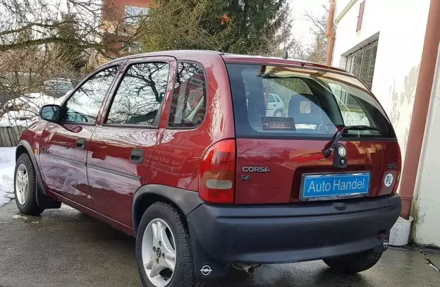 OPEL Corsa 