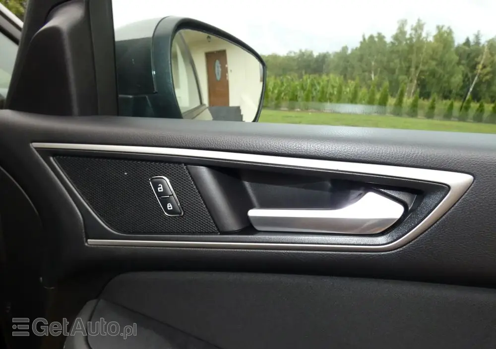 FORD S-Max 1.5 EcoBoost Titanium