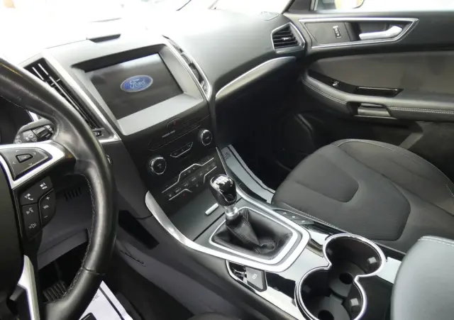 FORD S-Max 1.5 EcoBoost Titanium