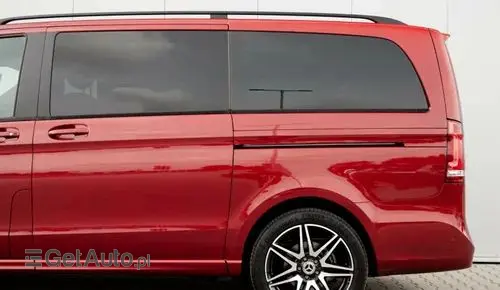 MERCEDES-BENZ Klasa V 