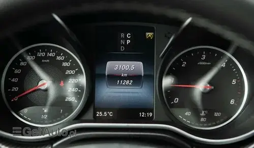 MERCEDES-BENZ Klasa V 