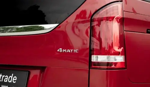 MERCEDES-BENZ Klasa V 