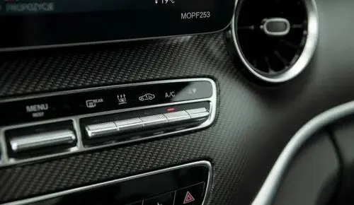 MERCEDES-BENZ Klasa V 