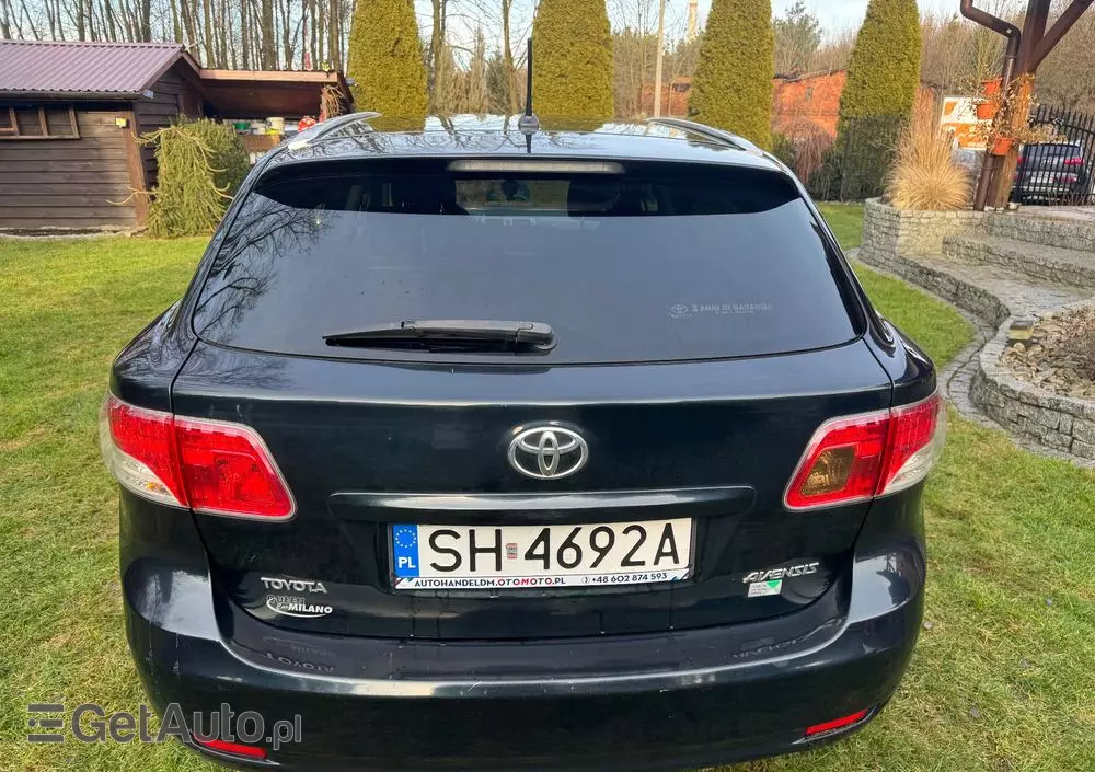 TOYOTA Avensis 2.0 D-4D Sol plus+NAVI