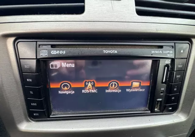 TOYOTA Avensis 2.0 D-4D Sol plus+NAVI