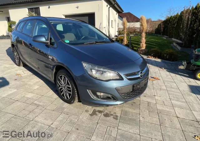 OPEL Astra 1.4 Turbo Active
