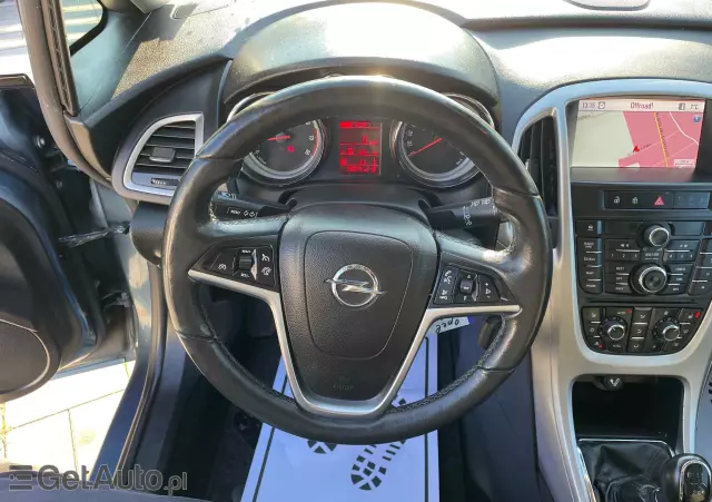 OPEL Astra 1.4 Turbo Active