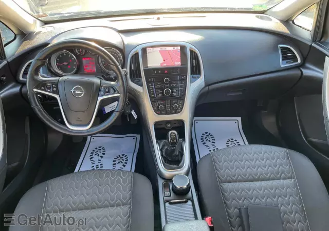 OPEL Astra 1.4 Turbo Active