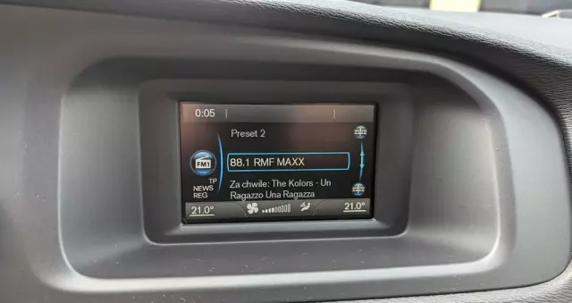 VOLVO V40 D3 Drive-E R-Design Kinetic