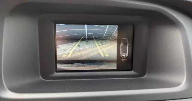 VOLVO V40 D3 Drive-E R-Design Kinetic