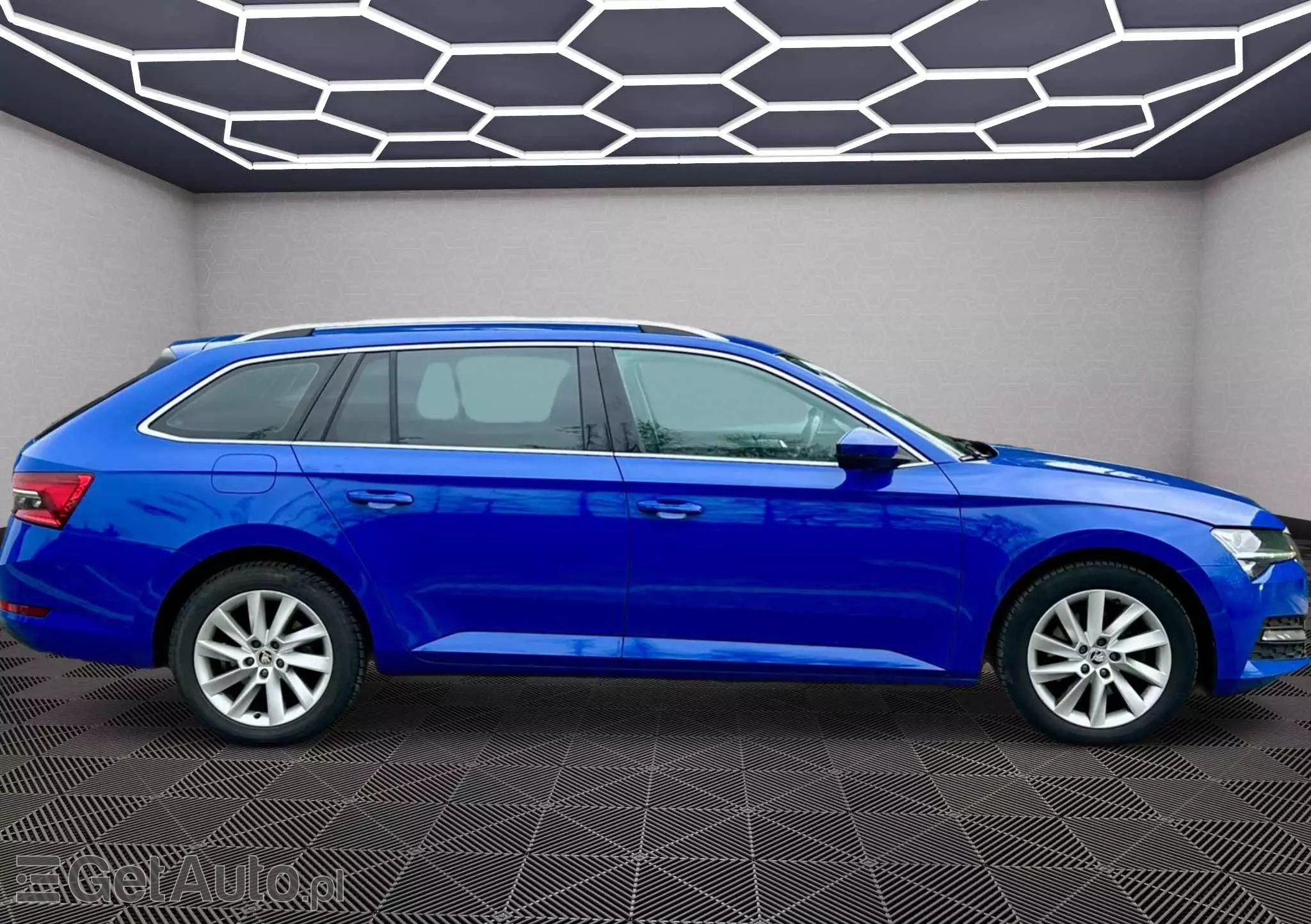 SKODA Superb 2.0 TDI SCR Style