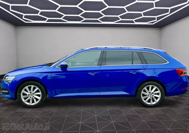 SKODA Superb 2.0 TDI SCR Style