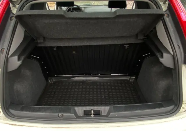 FIAT Punto 1.2 Easy Euro6