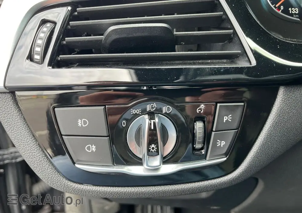 BMW Seria 5 520i Luxury Line