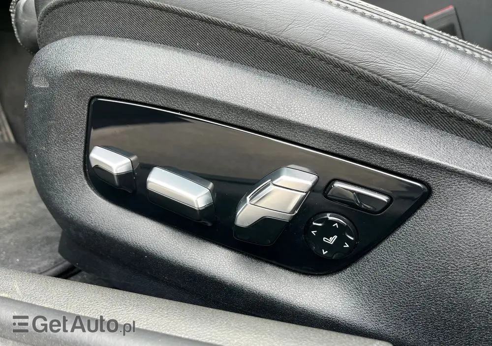 BMW Seria 5 520i Luxury Line