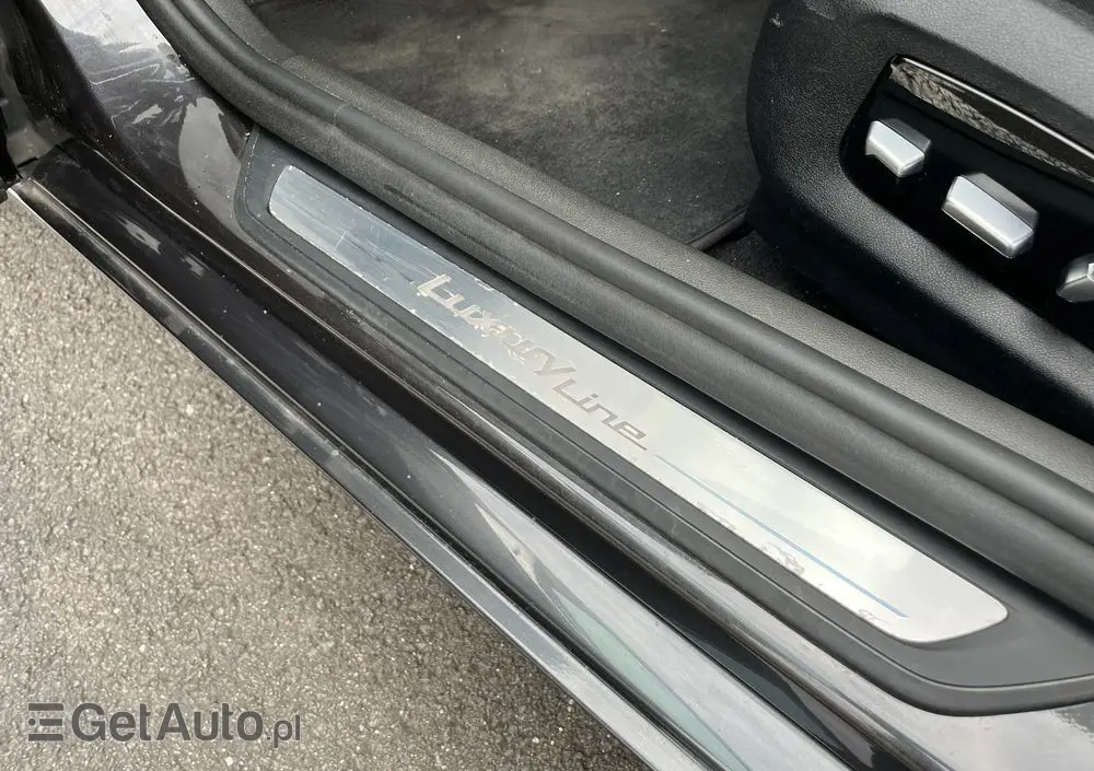 BMW Seria 5 520i Luxury Line