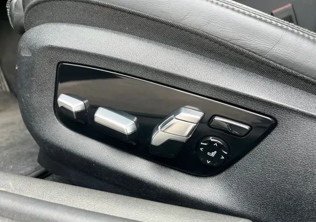 BMW Seria 5 520i Luxury Line