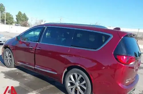 CHRYSLER Pacifica 