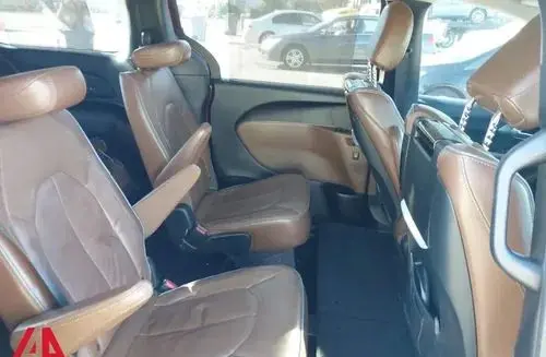 CHRYSLER Pacifica 