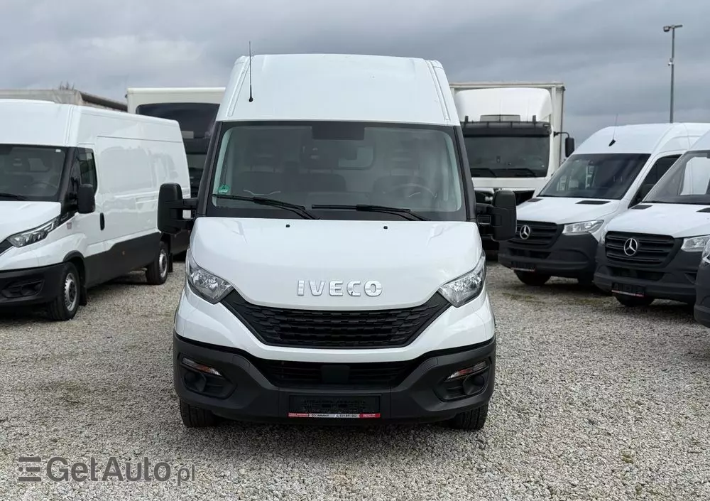 IVECO 2021/Daily/Średni/manual/Klima/Tempomat/ 