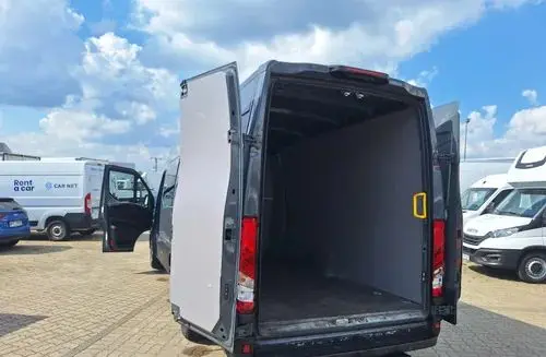 IVECO 35 Daily 