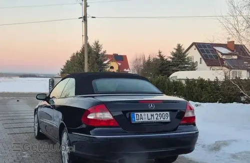 MERCEDES-BENZ CLK 
