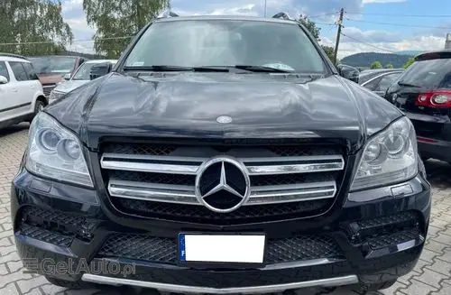 MERCEDES-BENZ GL 
