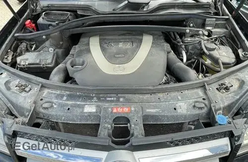 MERCEDES-BENZ GL 