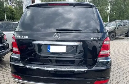 MERCEDES-BENZ GL 