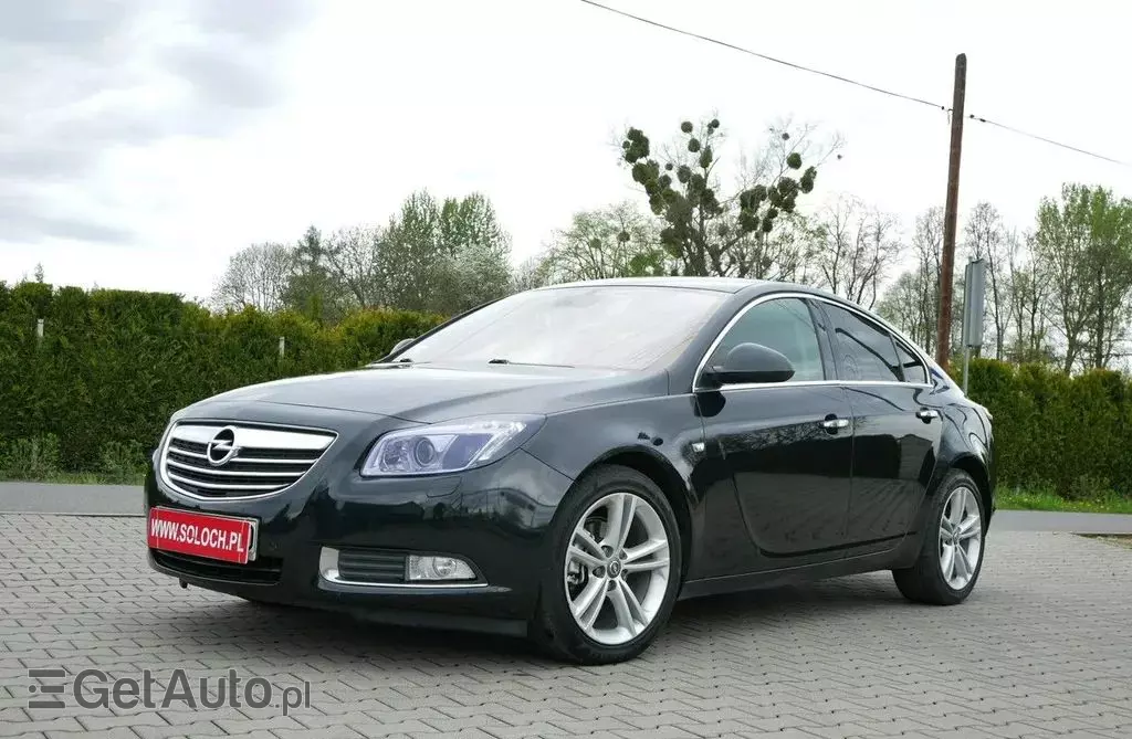 OPEL Insignia 