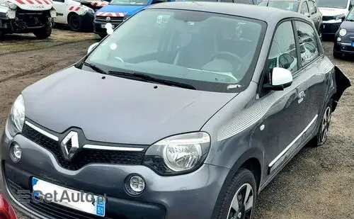 RENAULT Twingo 